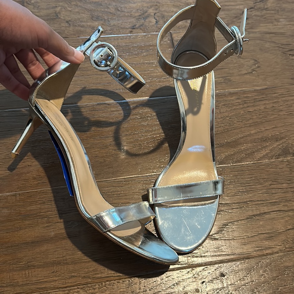 GIANVITO ROSSI silver patent leather heels / size 42 / WORN